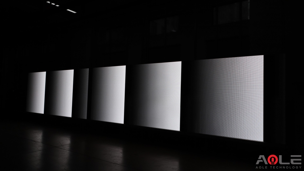 Product ：How To Choose A Suitable Outdoor LED Display Screen?